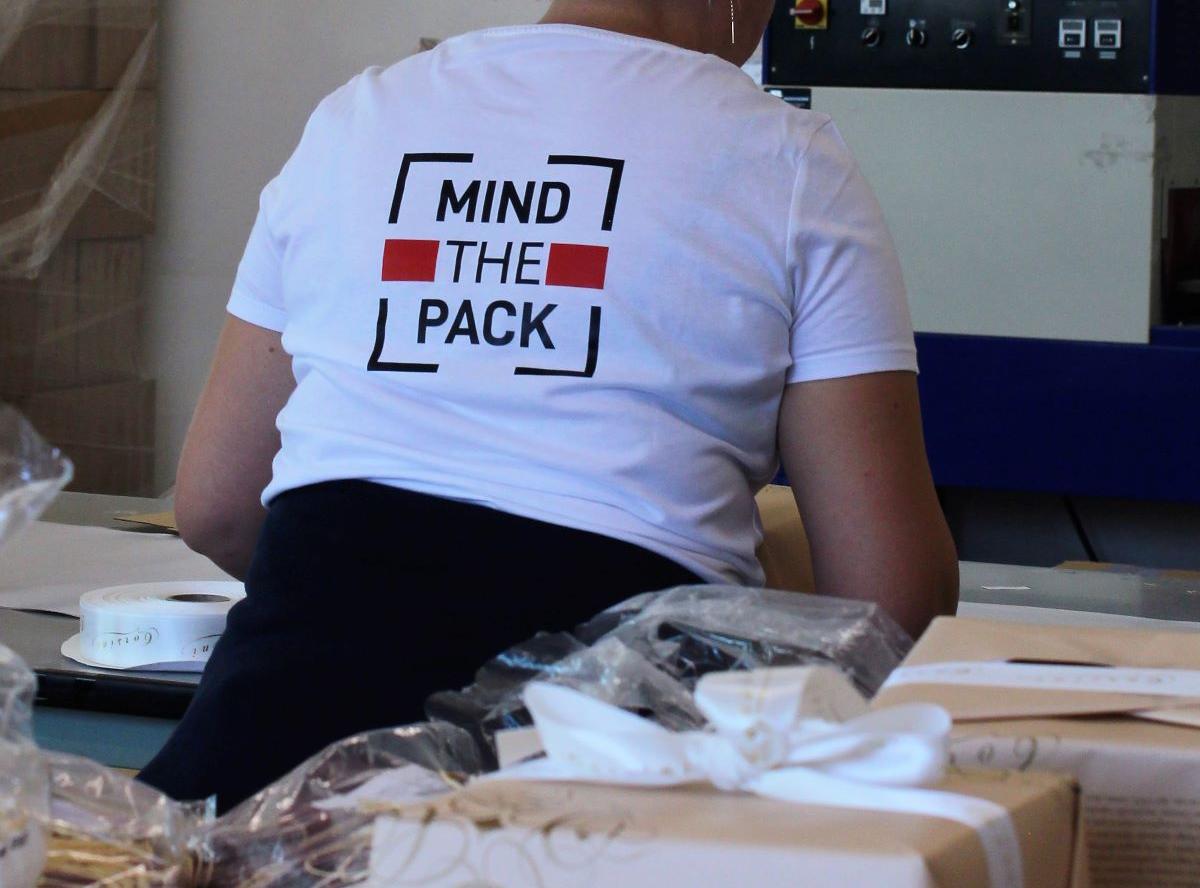 Mind The Pack confezionamento manuale