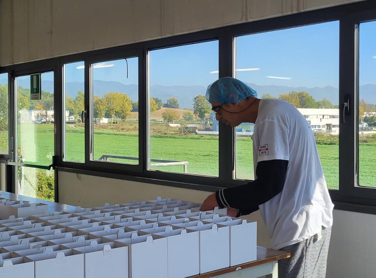 Mind The Pack confezionamento manuale