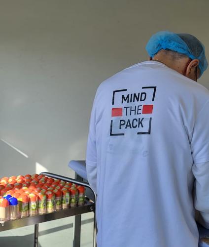 Mind The Pack confezionamento manuale